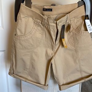 Lee relaxed fit Bermuda shorts